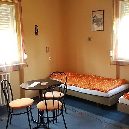 Apartment Szoke Tisza Vendeghaz *